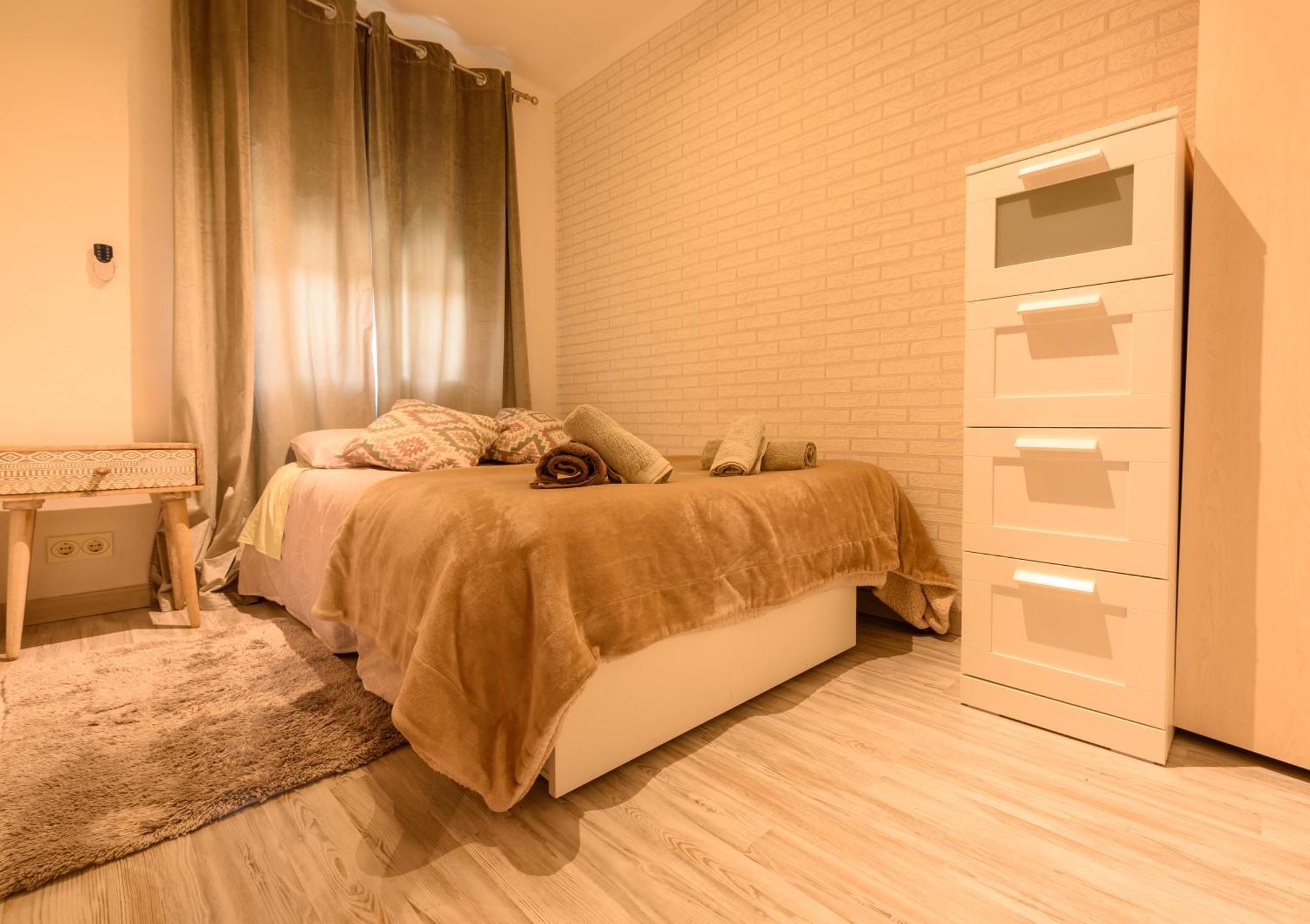 Apartamento Reisol 卡斯特尔德费尔斯 外观 照片